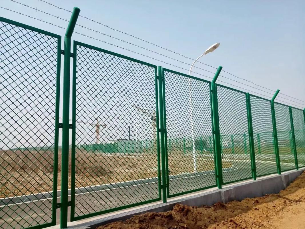 2026高性价比之选：四川护栏网厂